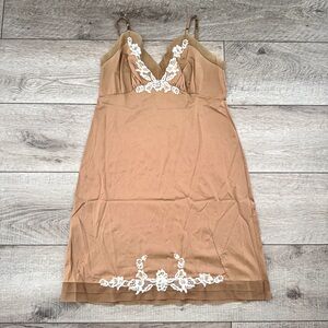 Vintage 50s 60s Tan Slip Dress Lace Trim M Boho Fairy Whimsigoth Coquette Vampy
